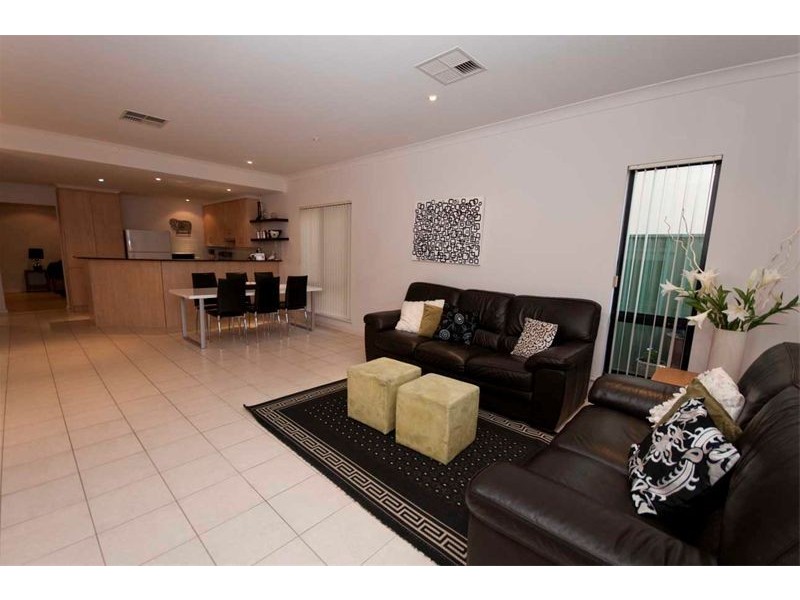 22  Shearwater Drive, Mawson Lakes SA 5095