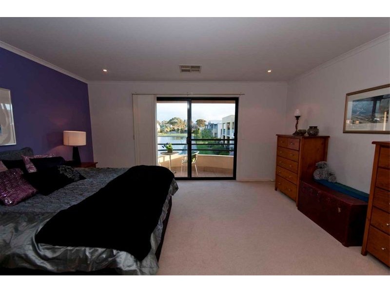22  Shearwater Drive, Mawson Lakes SA 5095
