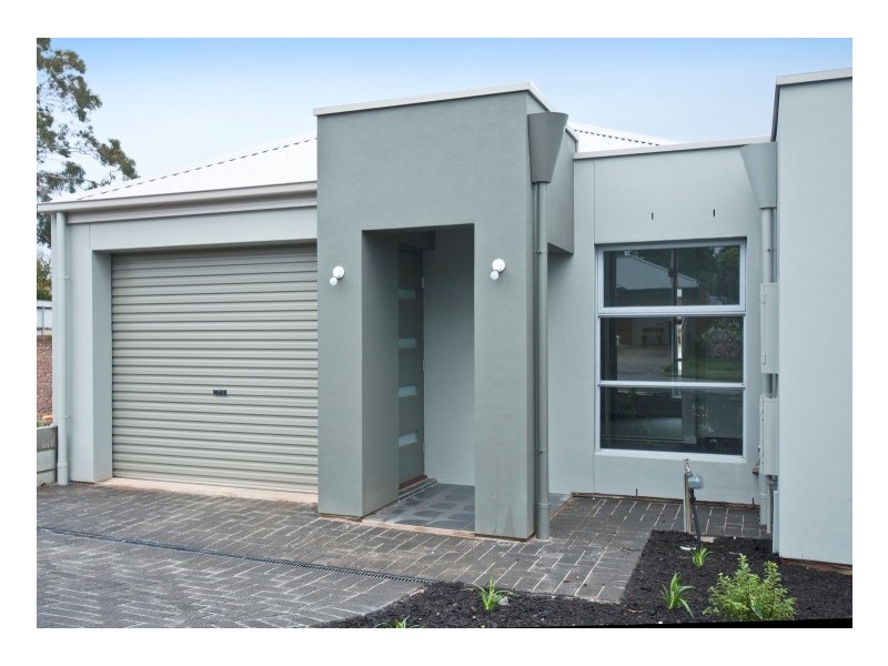 Residence 1 68 White Crescent, Seacombe Gardens SA 5047