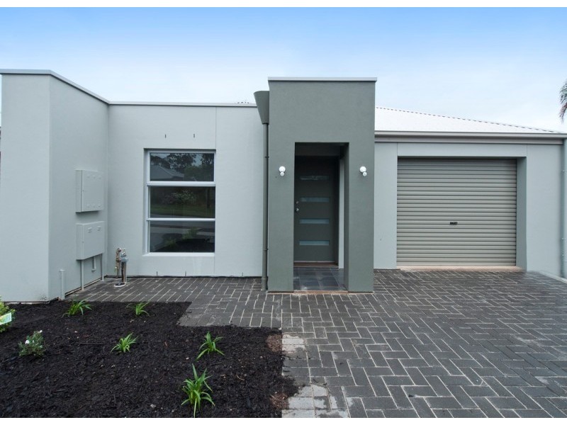 Residence 3 68 White Crescent, Seacombe Gardens SA 5047
