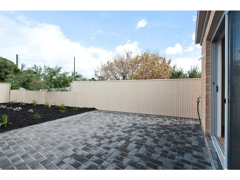 Residence 3 68 White Crescent, Seacombe Gardens SA 5047