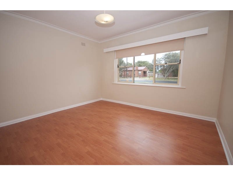 92 Humphries Terrace, Woodville Gardens SA 5012