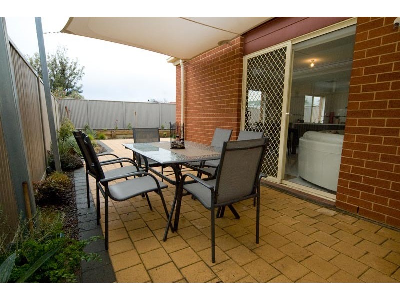 6 Napier Street, Mansfield Park SA 5012