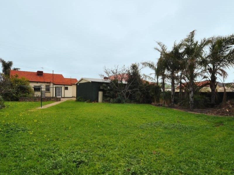 33 Findon road, Woodville South SA 5011