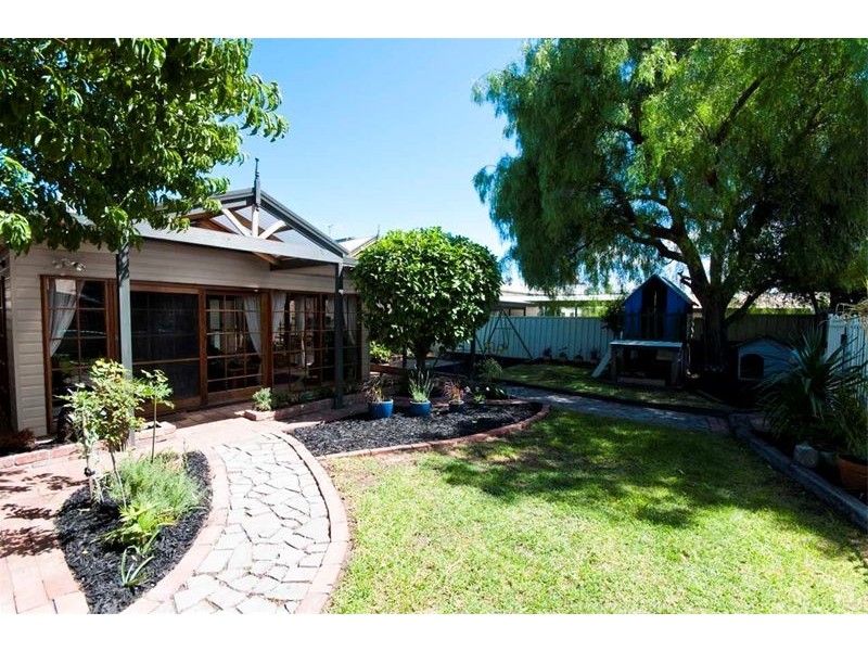 28 Wells Street, Birkenhead SA 5015