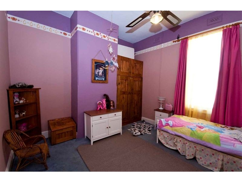 28 Wells Street, Birkenhead SA 5015