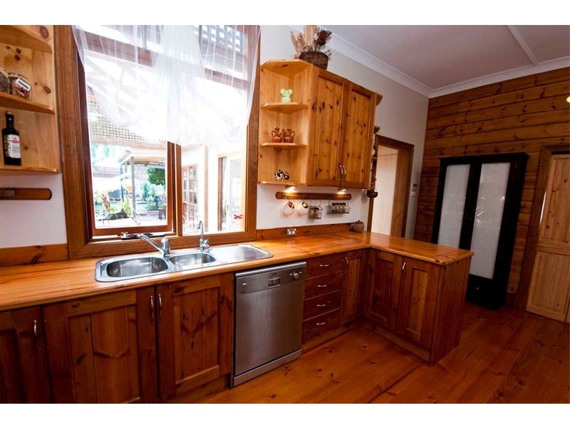 28 Wells Street, Birkenhead SA 5015