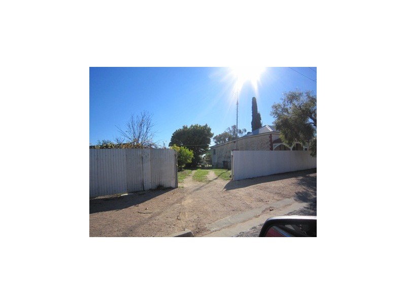 9 May Street, Wallaroo SA 5556