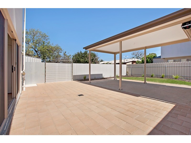 Res 10 & 11/198  Tapleys Hill Road, Seaton SA 5023