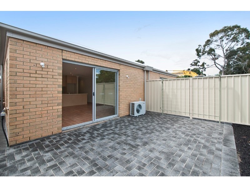 Residence 2 68 White Crescent, Seacombe Gardens SA 5047