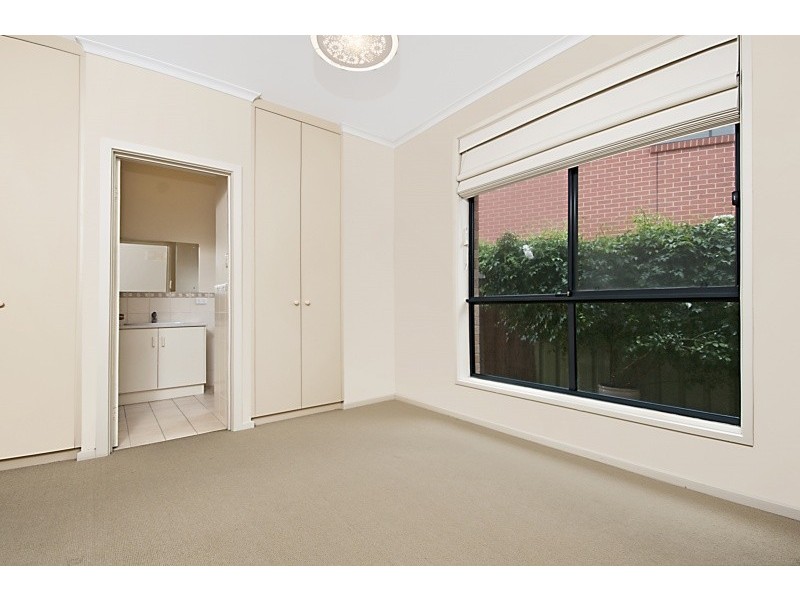 9  Hoover Road, Henley Beach South SA 5022