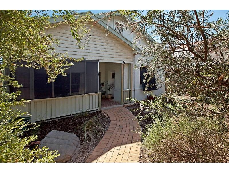 15 Sturt Street, Glenelg North SA 5045