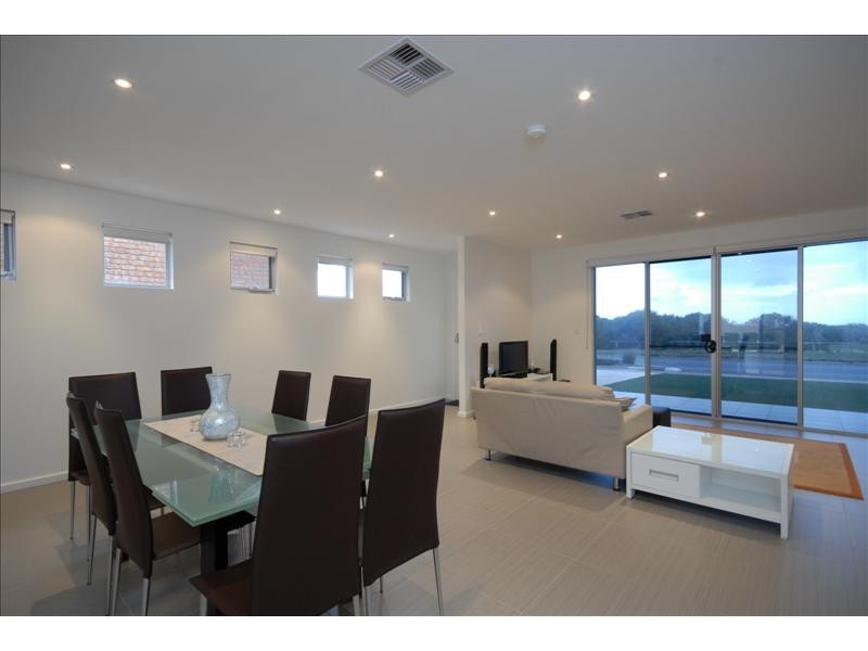 210A Esplanade, Port Noarlunga South SA 5167