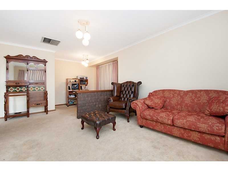 1 Fraser Avenue, St Agnes SA 5097