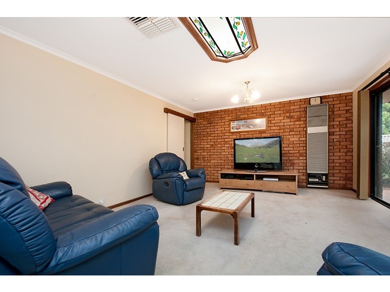 1 Fraser Avenue, St Agnes SA 5097