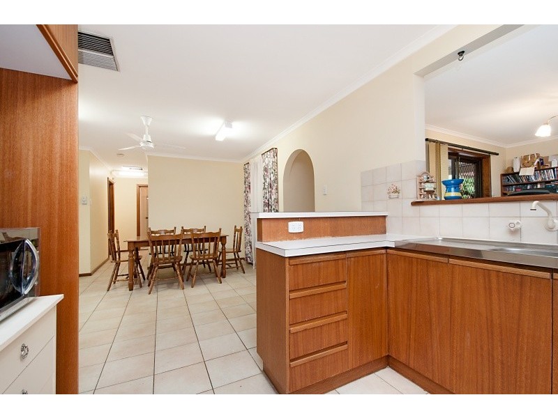 1 Fraser Avenue, St Agnes SA 5097