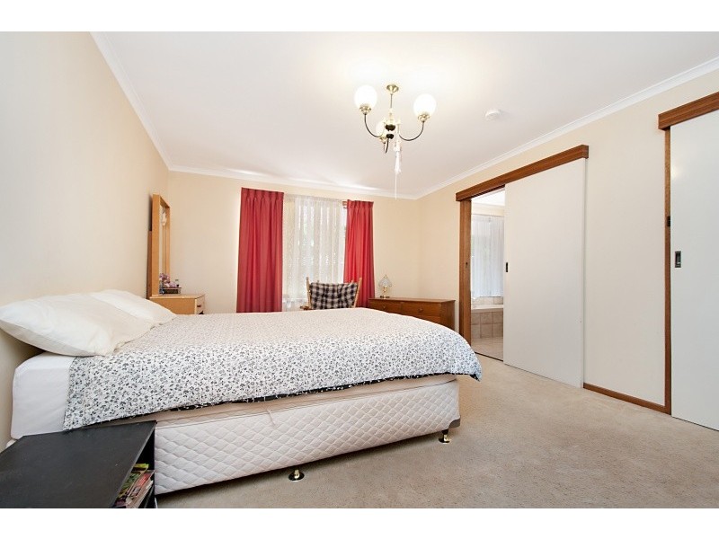 1 Fraser Avenue, St Agnes SA 5097