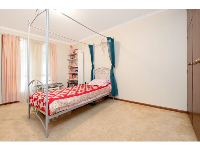 1 Fraser Avenue, St Agnes SA 5097