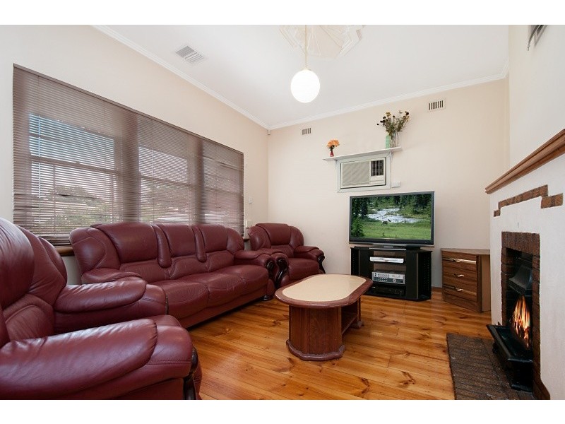 4 Crossley Avenue, Croydon Park SA 5008