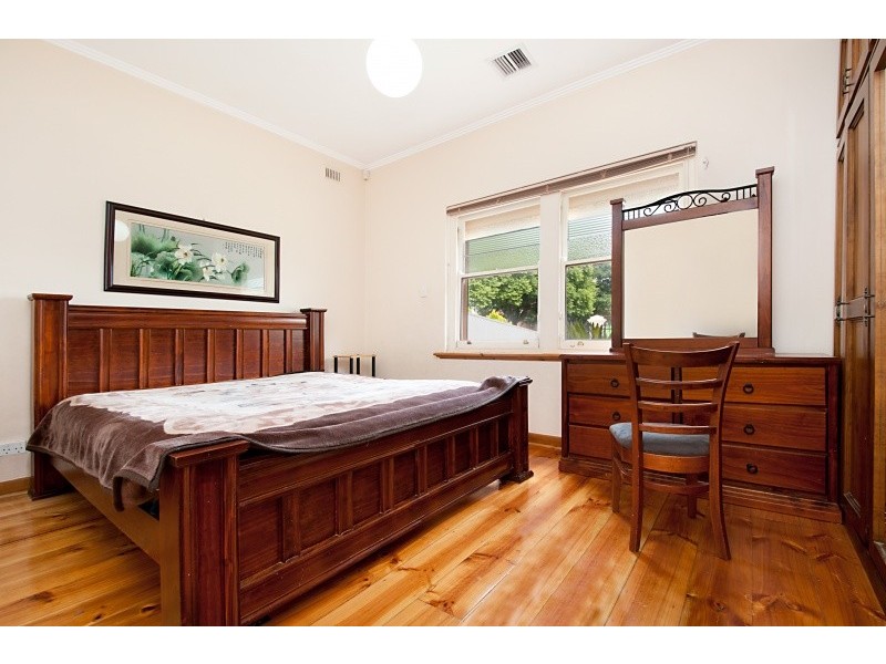 4 Crossley Avenue, Croydon Park SA 5008