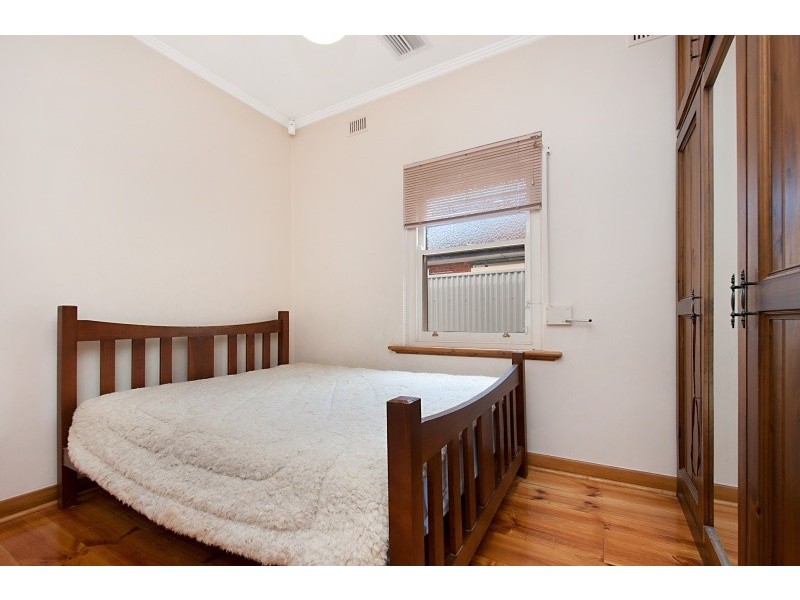 4 Crossley Avenue, Croydon Park SA 5008