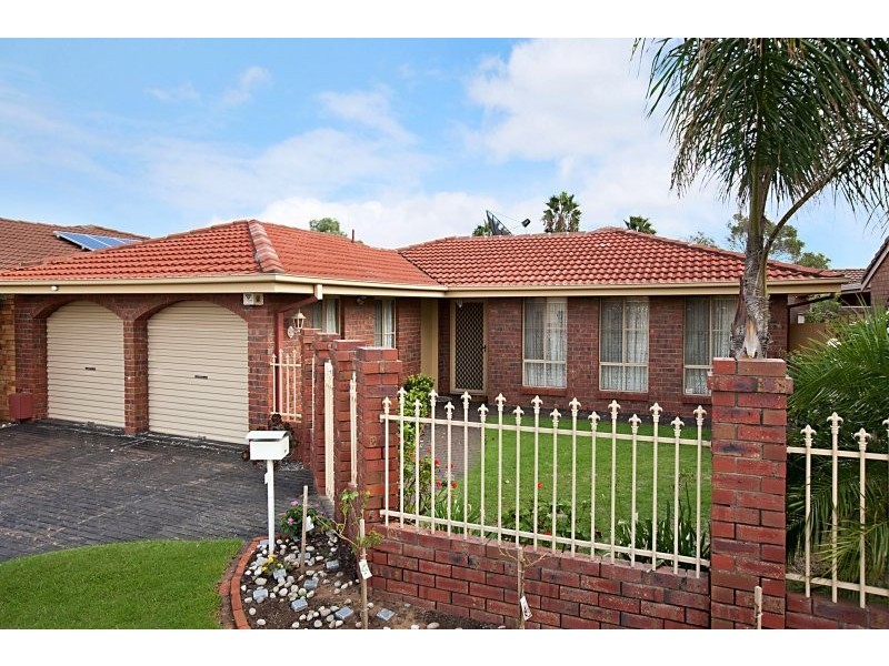 9 McDonald Grove, West Lakes SA 5021