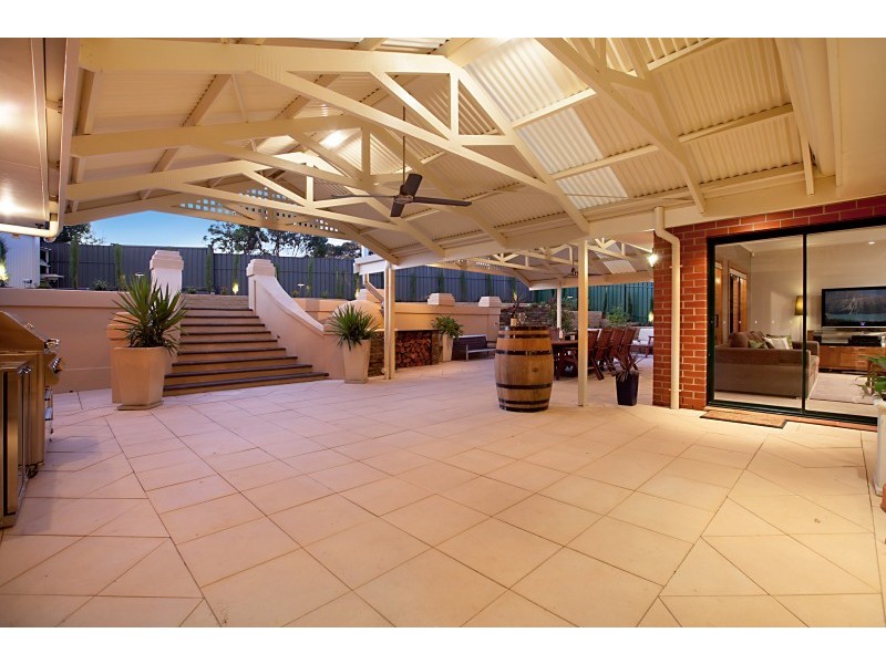 16 Monticle Street, Highbury SA 5089