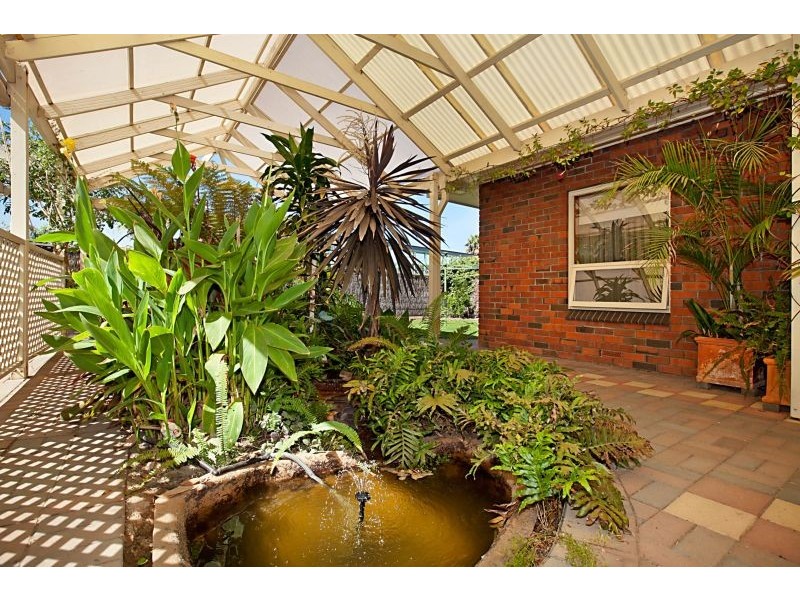 12 Heysen Crescent, West Lakes Shore SA 5020