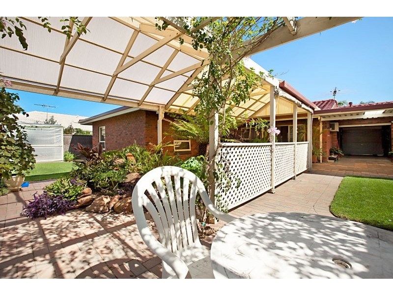 12 Heysen Crescent, West Lakes Shore SA 5020