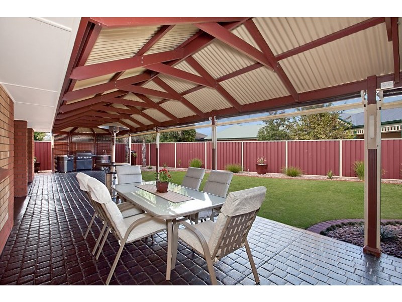 7 Peters Way, Seaton SA 5023