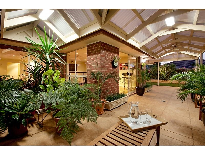 14 Jackaroo Crescent, Walkley Heights SA 5098