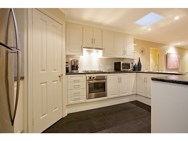 14 Jackaroo Crescent, Walkley Heights SA 5098