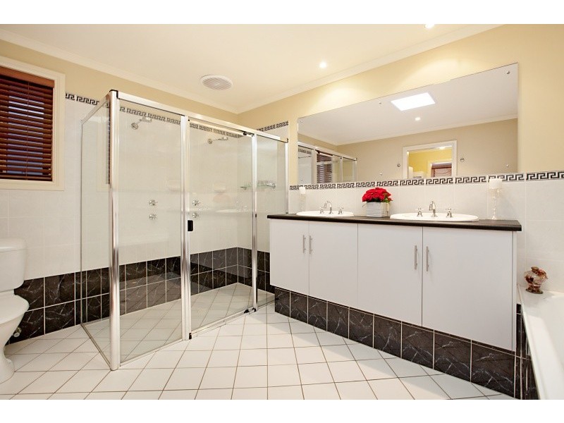 14 Jackaroo Crescent, Walkley Heights SA 5098