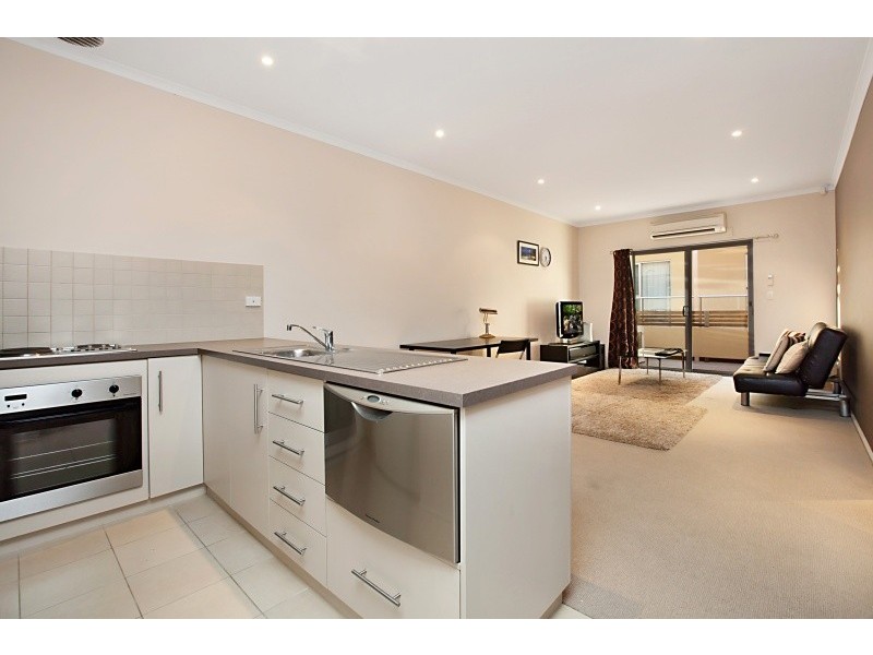 15/14-16 Hurtle Parade, Mawson Lakes SA 5095