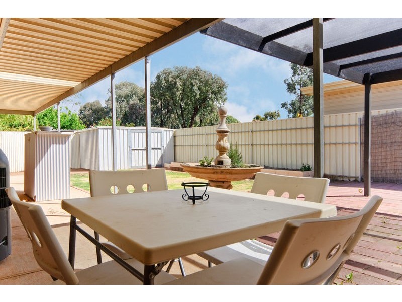 5 Golden Court, Paralowie SA 5108