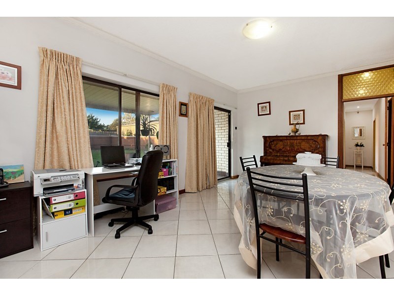 4 Wackett Street, Modbury Heights SA 5092