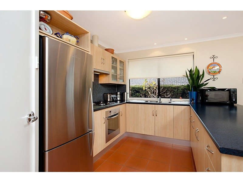 11 Jackaroo Crescent, Walkley Heights SA 5098