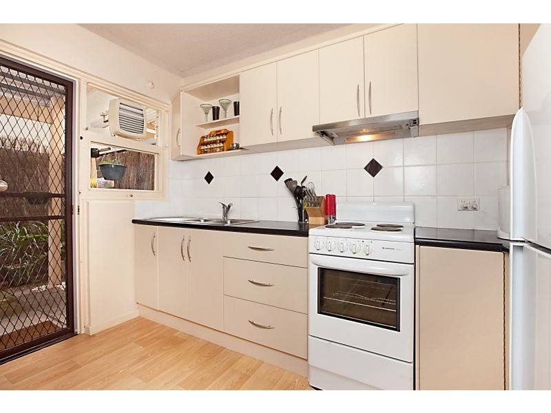 23/37 Wright Street, Henley Beach SA 5022