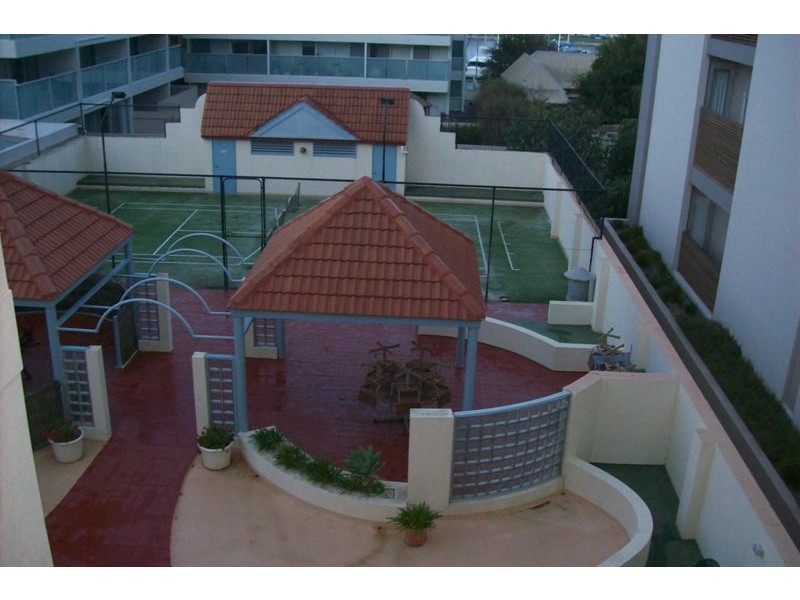 Apt 5, 10 North Esplanade, Glenelg North SA 5045