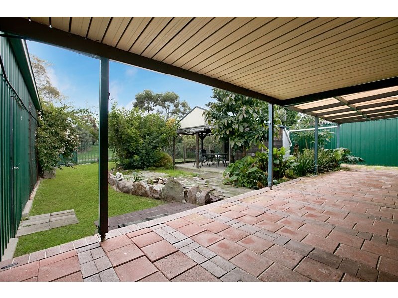 10 Hinkler Crescent, Modbury Heights SA 5092