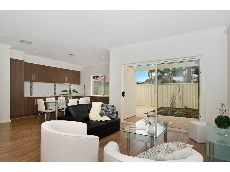 4, 49 Glenrowan Road, Woodville South SA 5011