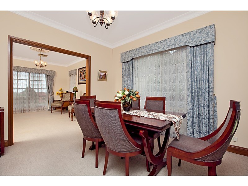 8 Arafura Court, Hallett Cove SA 5158