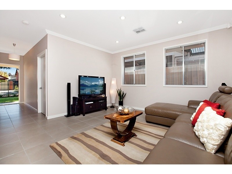 9 York Street, Prospect SA 5082