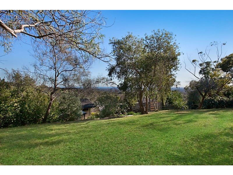 17 Gandys Gully Road, Stonyfell SA 5066