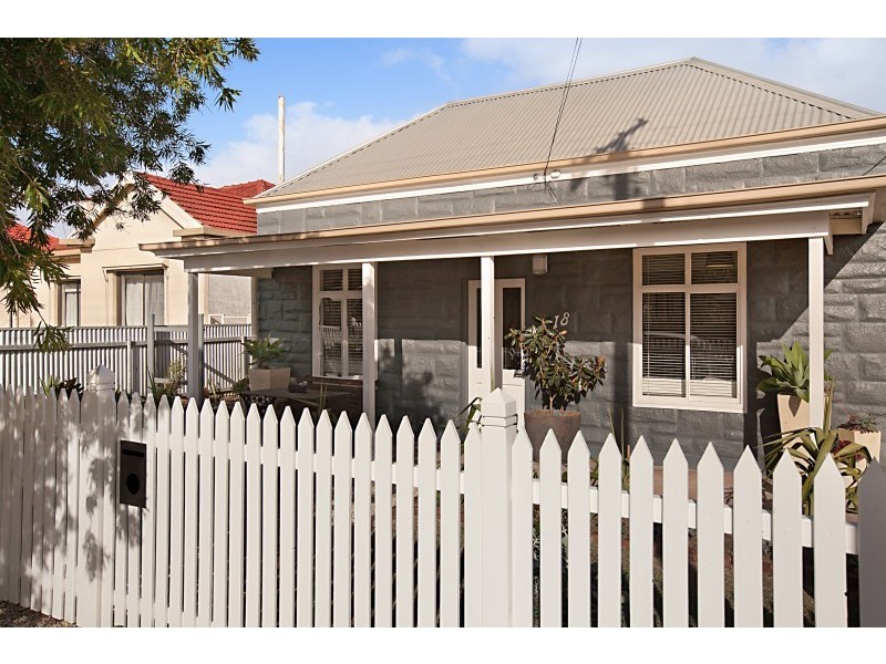 18  Ward Street, Pennington SA 5013