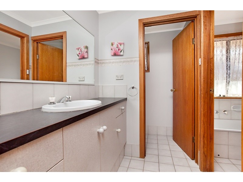 2  Jannette Court, Salisbury Downs SA 5108