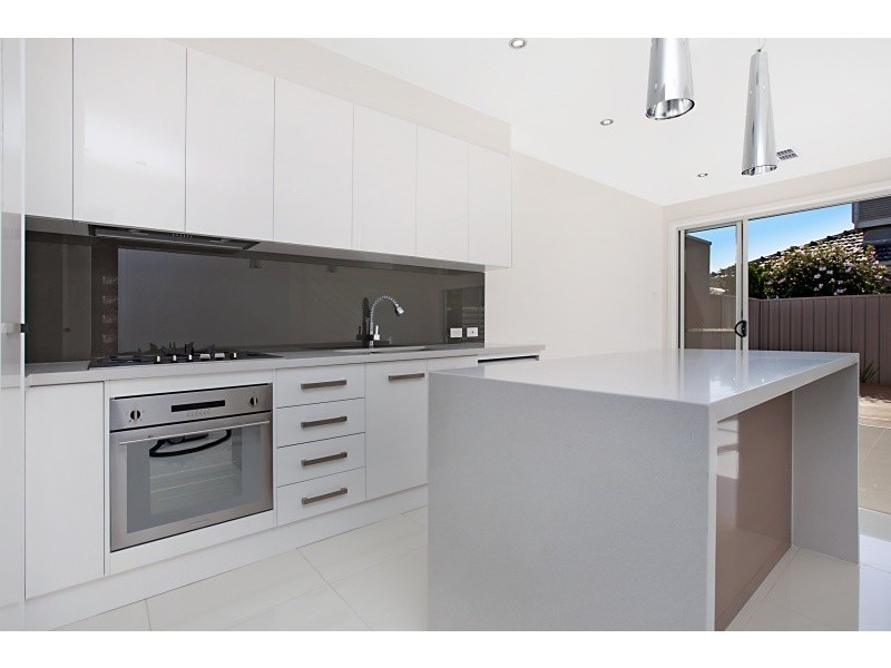 2/80 Charles Sturt Avenue, Grange SA 5022