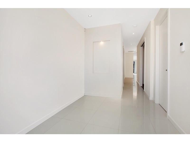 2/80 Charles Sturt Avenue, Grange SA 5022