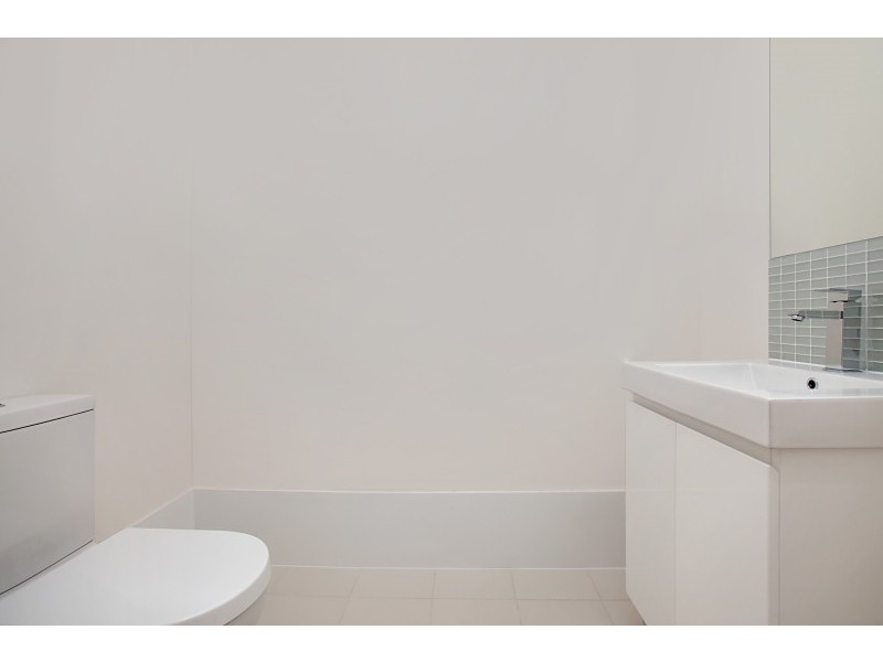 2/80 Charles Sturt Avenue, Grange SA 5022