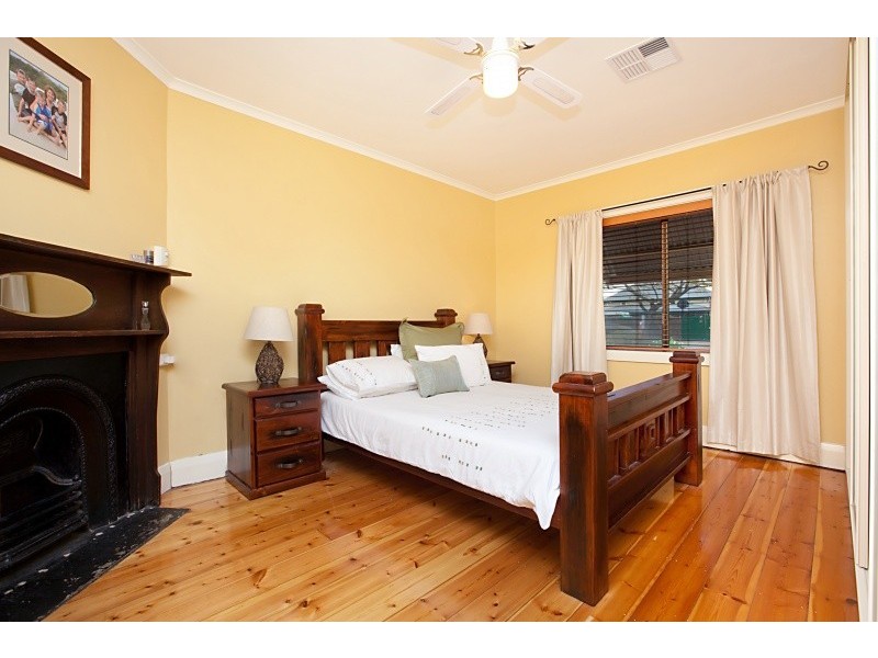 24 Bray Avenue, Semaphore Park SA 5019